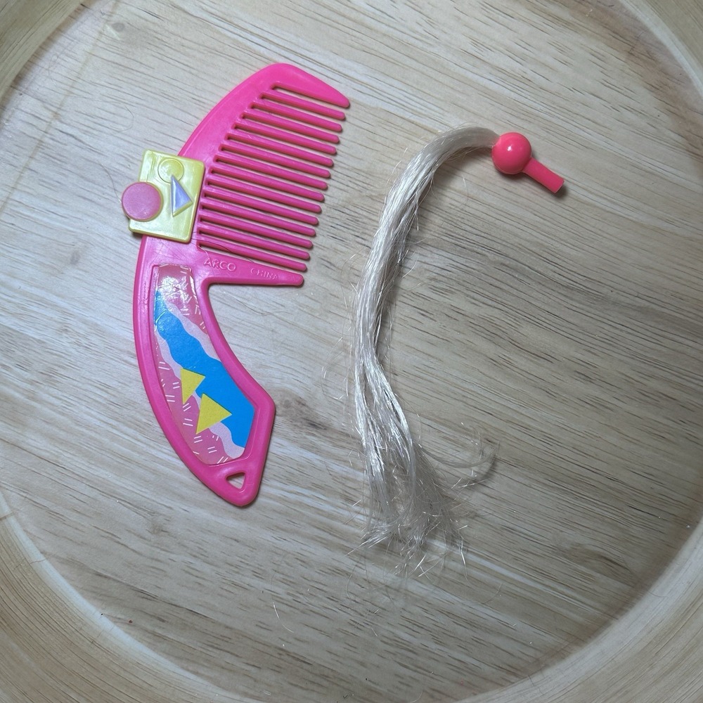 VINTAGE 1989 ARCO BARBIE PINK‎ PLASTIC COMB With Hair Accessories 2pc Set